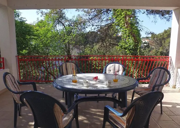 Apartment Branko Brodarica