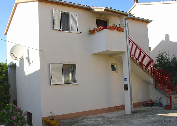 Apartment Branko Brodarica